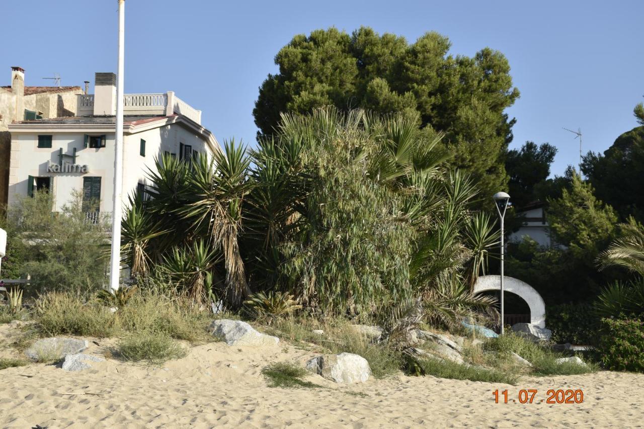 Hotel Kalima Caldes D'Estrach Exterior foto
